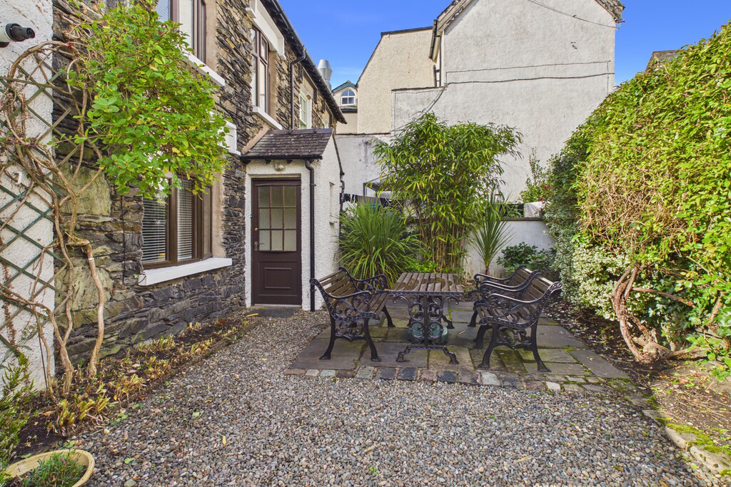 Honeysuckle Cottage, Bank Terrace, Bowness-on-Windermere, LA23 3BL, photo 10