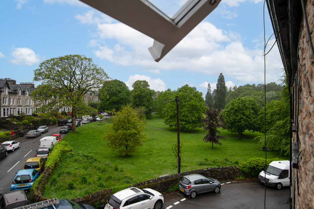 6 Green View Flats, Kendal, Cumbria, LA9 4QS, photo 7