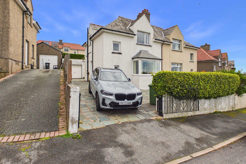 66 Jutland Avenue, Flookburgh, Grange-over-Sands, Cumbria, LA11 7LQ