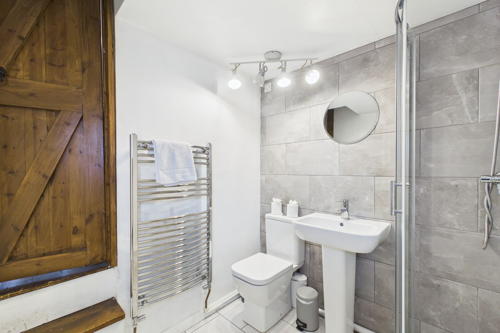 1 Highgate House, 119 Highgate, Kendal, Cumbria, LA9 4EN, photo 21