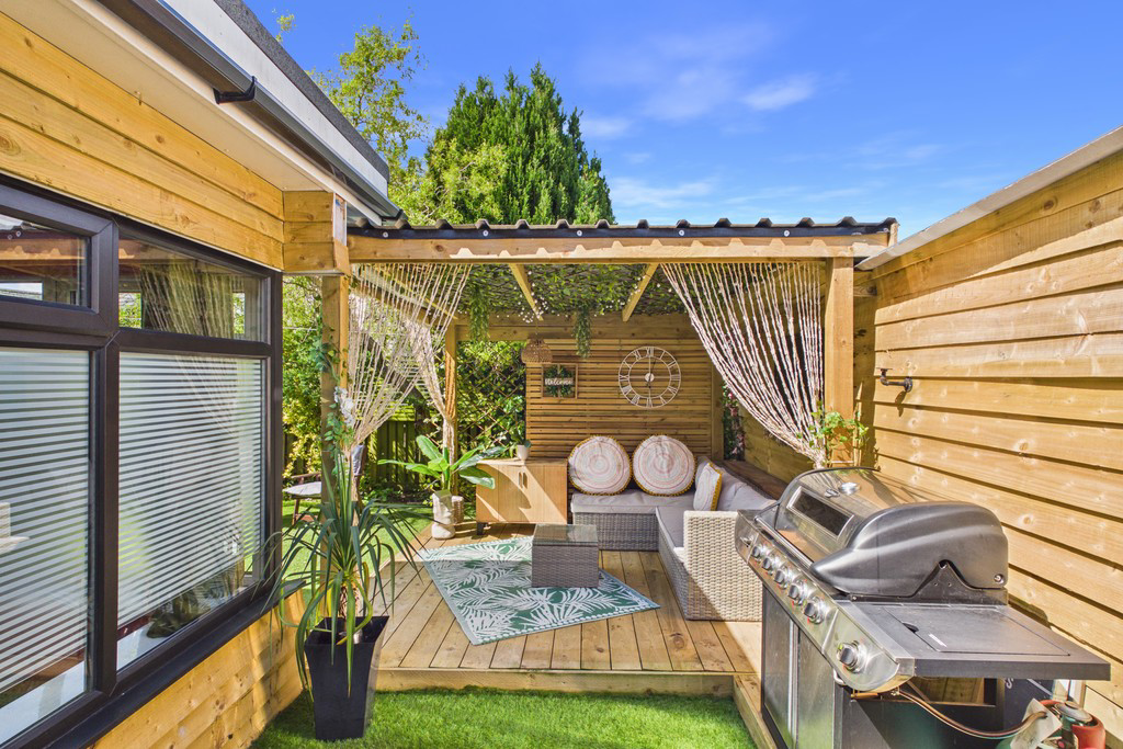12 the Rise, Bolton le Sands, LA5 8BX, photo 2