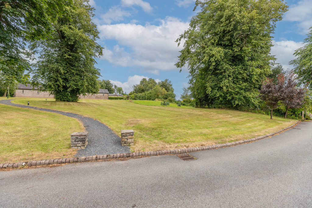 2 Holme Park, New Hutton, LA8 0AE, photo 30