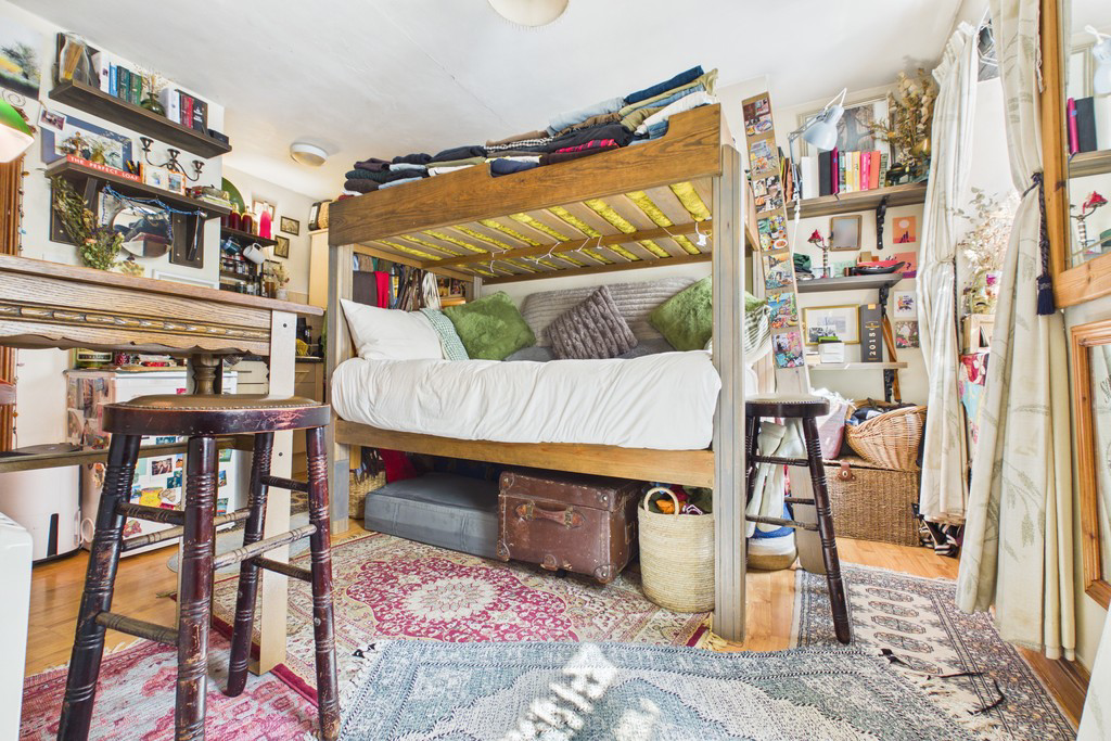 Flat 3, 9 King Street, Penrith