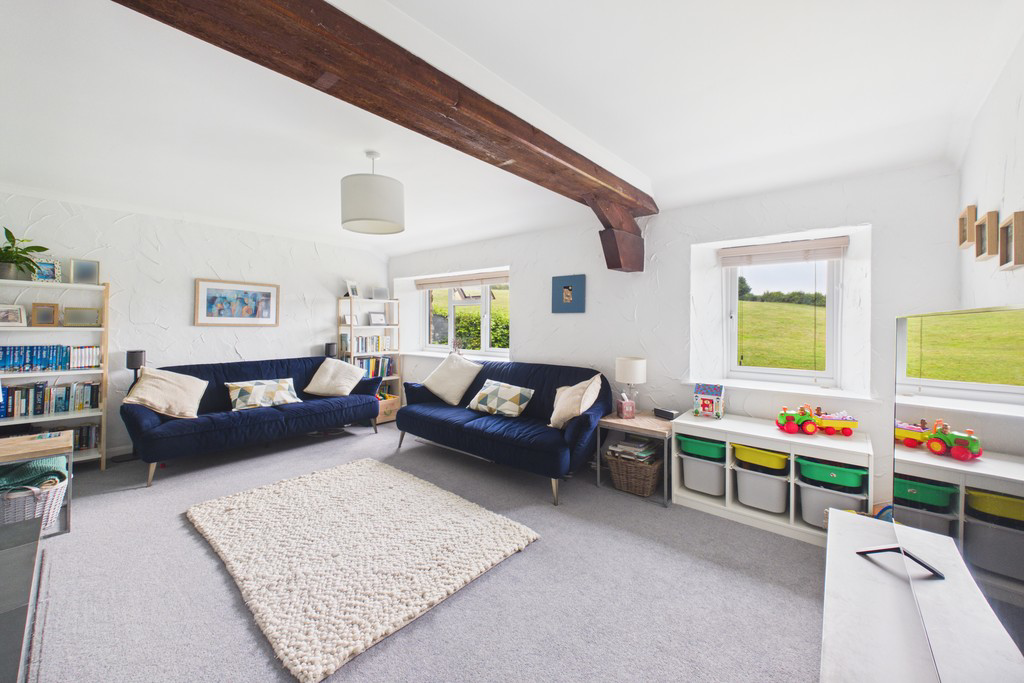 2 High House Barn, Woodhouse, Milnthorpe, Cumbria, LA7 7LY, photo 2