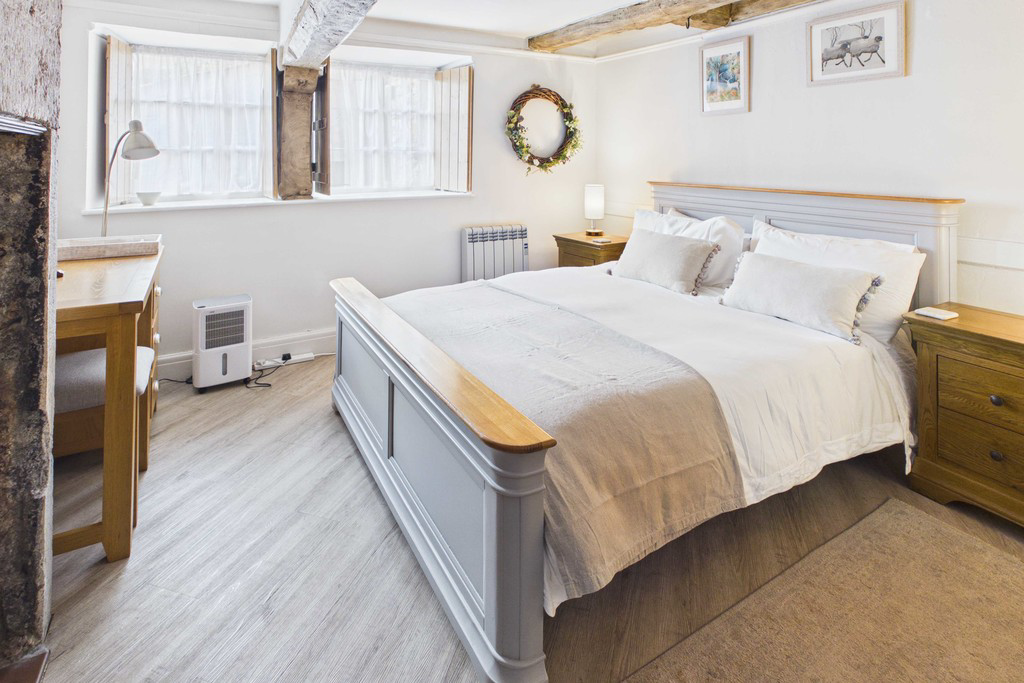 Flat 1, Church Town House, The Square, Cartmel, Grange-over-Sands, Cumbria, LA11 6QB., photo 7