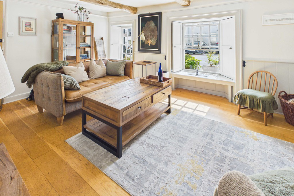 Flat 1, Church Town House, The Square, Cartmel, Grange-over-Sands, Cumbria, LA11 6QB., photo 5