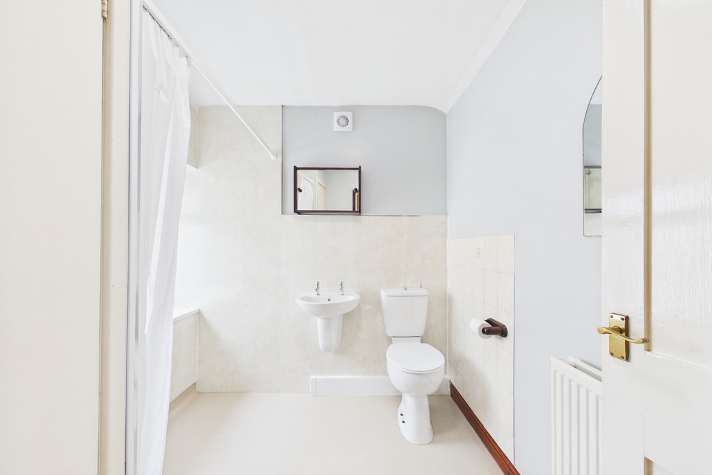 5 Jackson Terrace, Millhead, Carnforth, LA5 9HF, photo 7