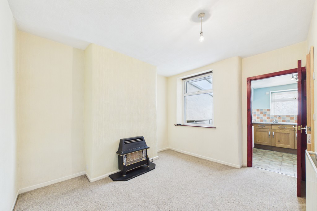 5 Jackson Terrace, Millhead, Carnforth, LA5 9HF, photo 4
