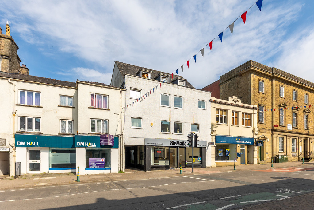 Flat 3, 85-87 Stricklandgate, Kendal, Cumbria, LA9 4RA
