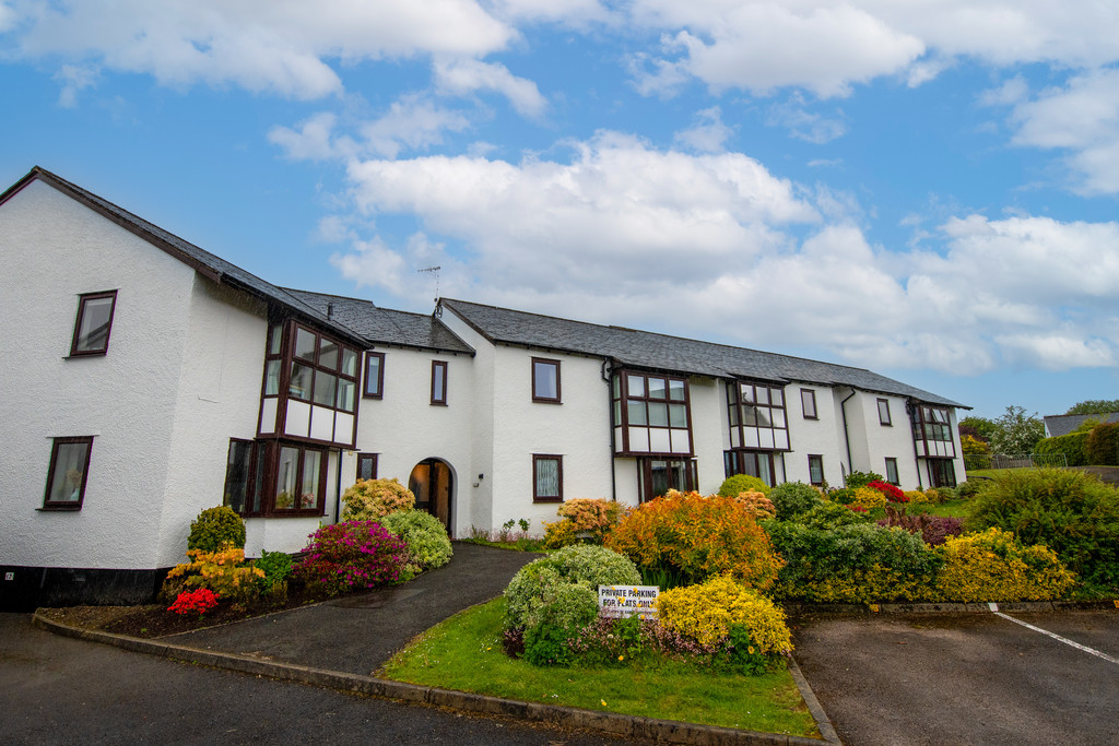 19 Fairfield Close, Staveley, Kendal, LA8 9RA