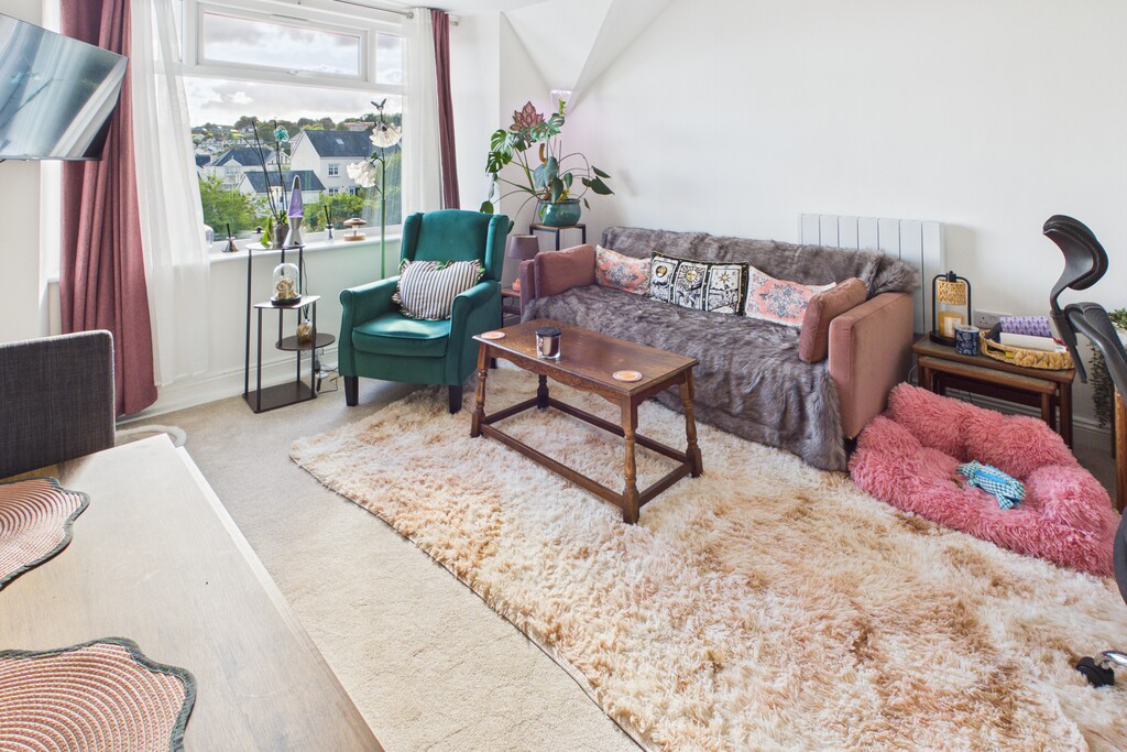 Flat 3, 7 Thornfield Road, Grange-over-Sands, Cumbria, LA11 7DR, photo 2
