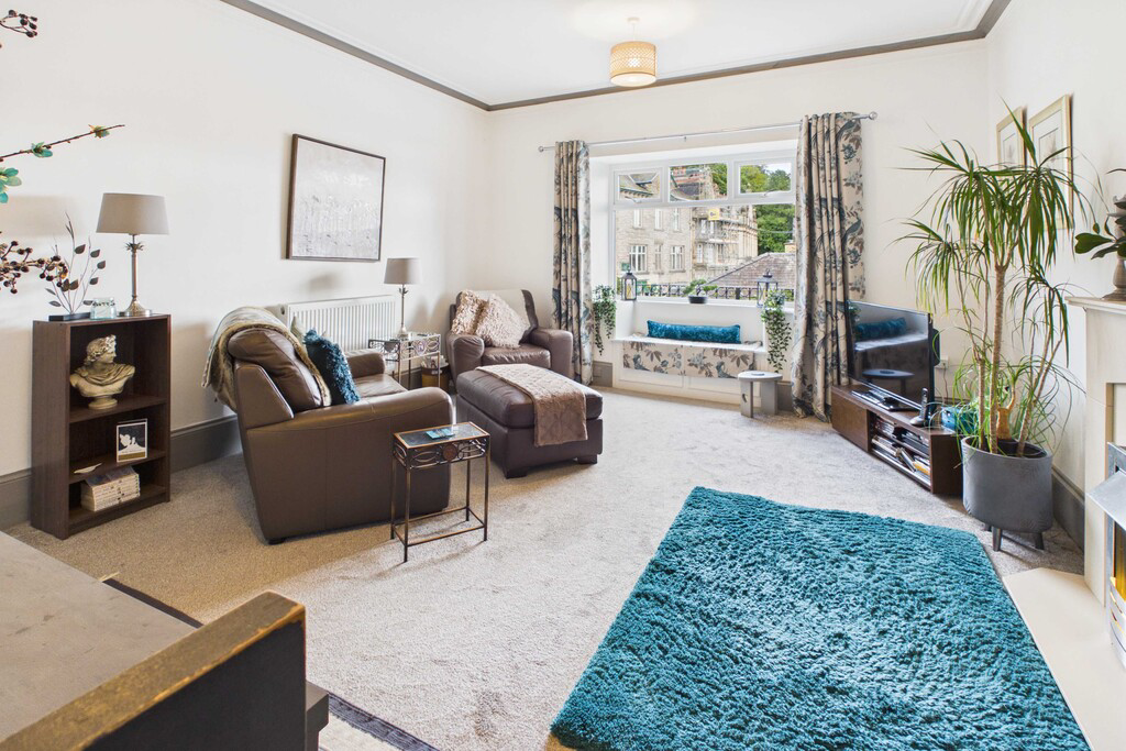 Flat 1, Ingwell House, Main Street, Grange-over-Sands, Cumbria, LA11 6DP., photo 13