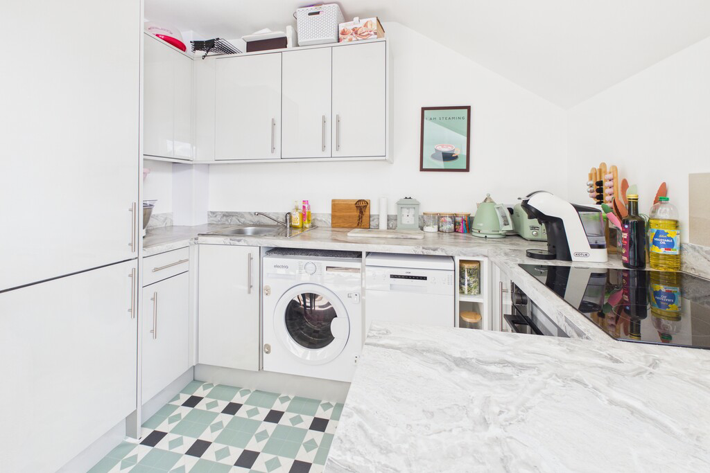 Flat 3, 7 Thornfield Road, Grange-over-Sands, Cumbria, LA11 7DR, photo 12