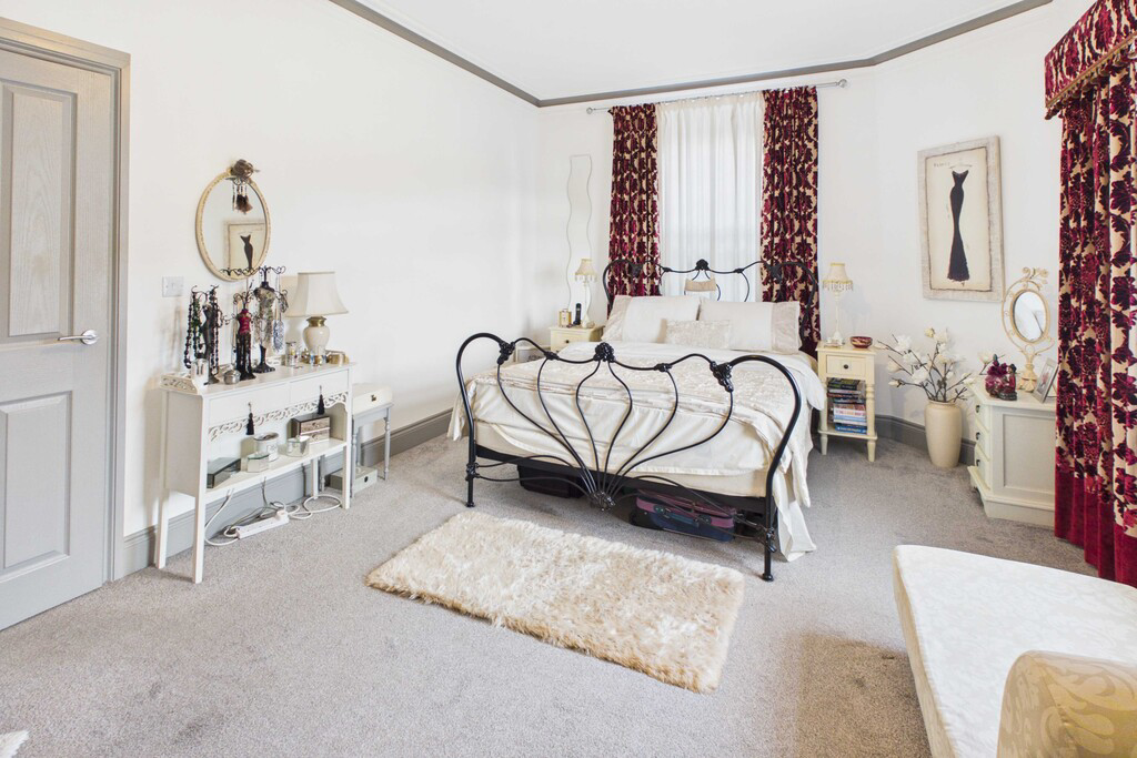 Flat 1, Ingwell House, Main Street, Grange-over-Sands, Cumbria, LA11 6DP., photo 16