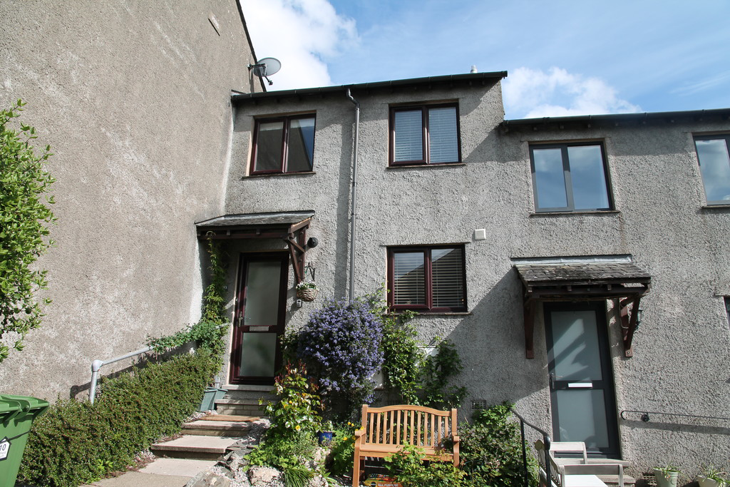 10 Oldfield Court, Windermere, LA23 2HH
