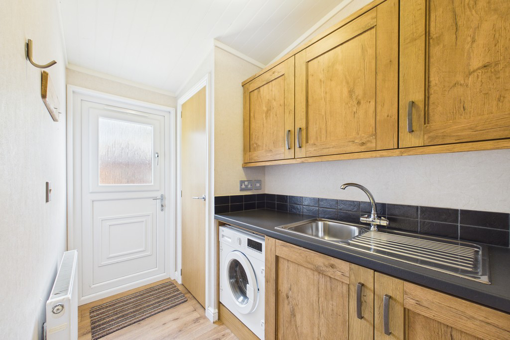 35 Lakeside Holiday Park, Keswick, Cumbria, CA12 5EW, photo 6