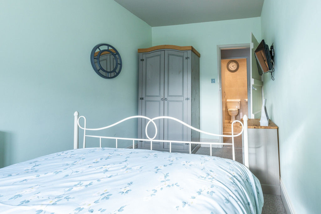Corner Cottage, 4 Queens Square, Kirkby Lonsdale, LA6 2AZ, photo 10