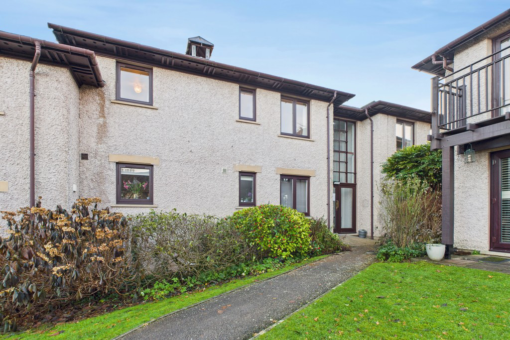 18 Eaveslea, New Road, Kirkby Lonsdale, LA6 2AB