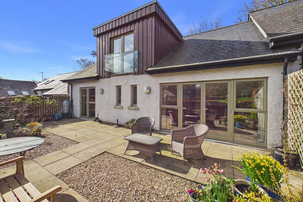 14 Cove Orchard, Cove Road, Silverdale, Carnforth, Lancashire, LA5 0BF