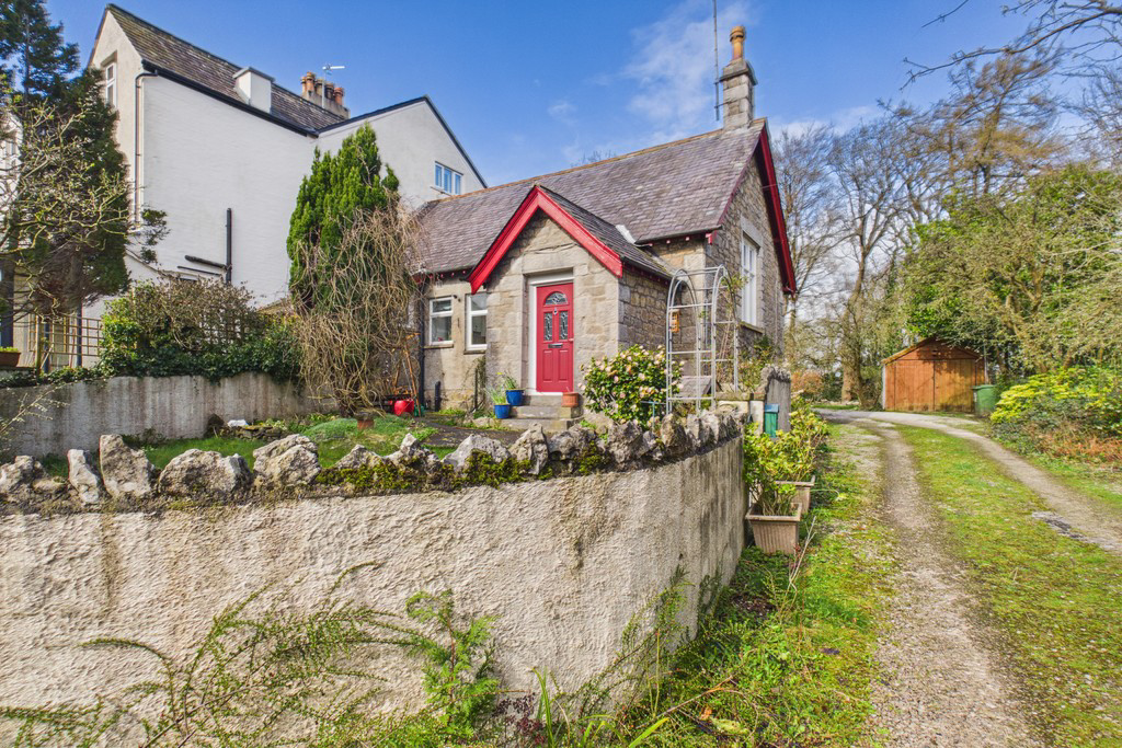 The Bungalow, Redhills Road, Arnside, Cumbria, LA5 0AT