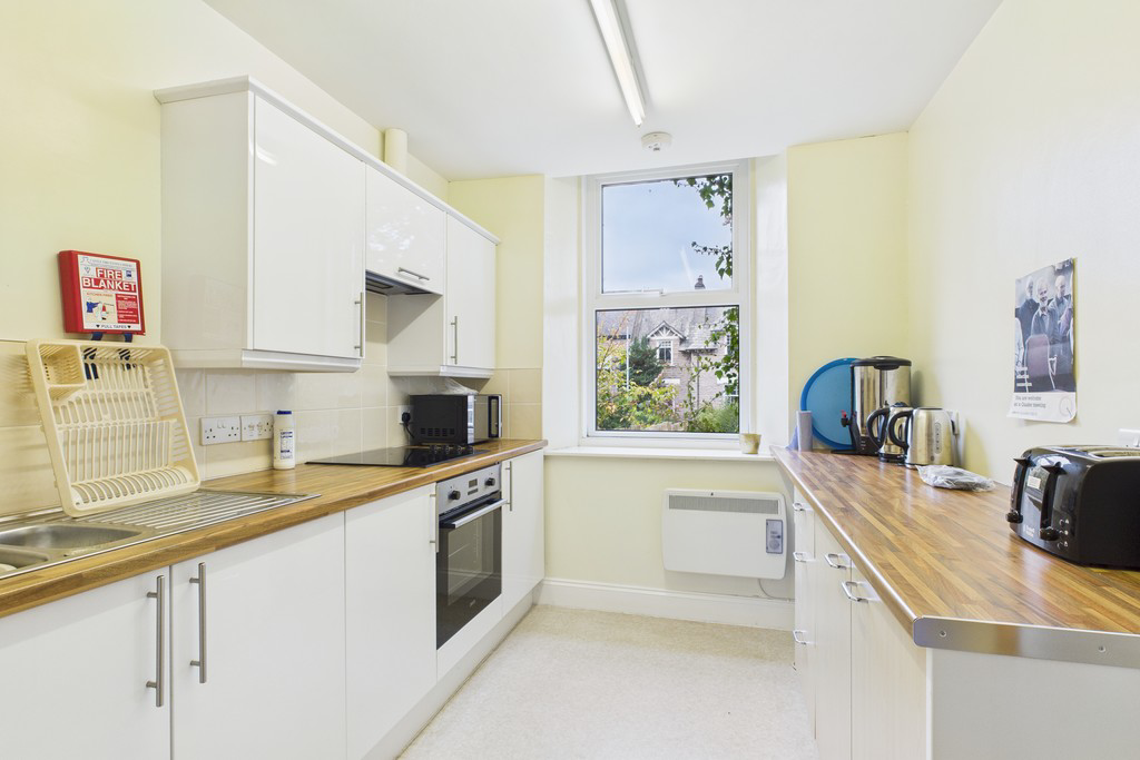 The Friends Meeting House with Firbank Flat, 48 High Street, Kirkby Stephen, CA17 4SH, photo 2