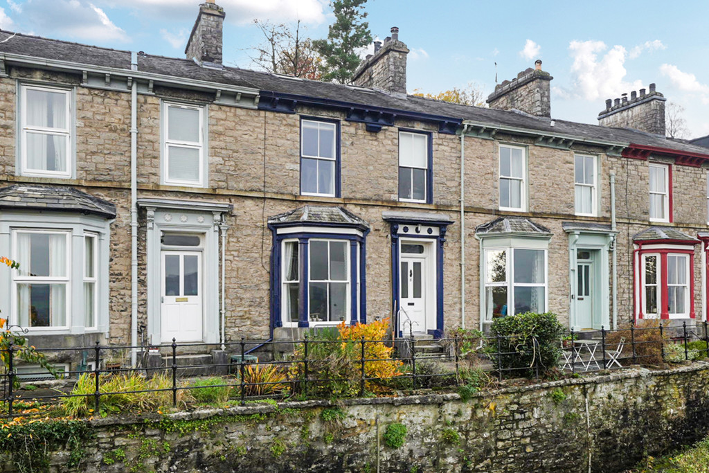 6 Beech Hill Terrace, Kendal, Cumbria, LA9 4PP