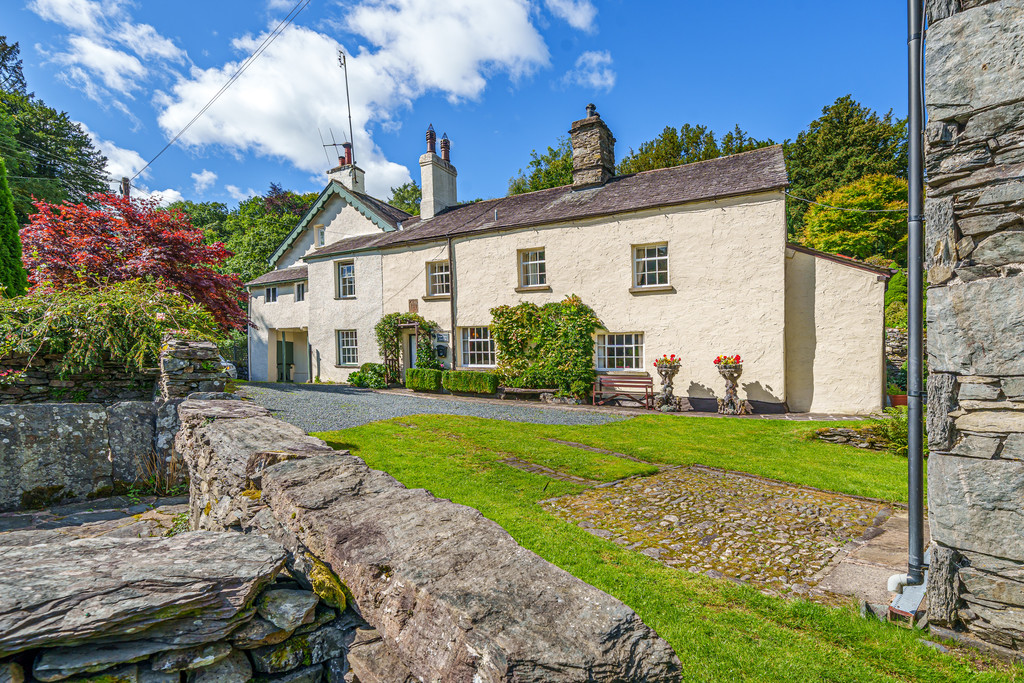 High Stott Park Cottage & Barn, High Stott Park, Finsthwaite, Nr Ulverston, Cumbria LA12 8AY, photo 27