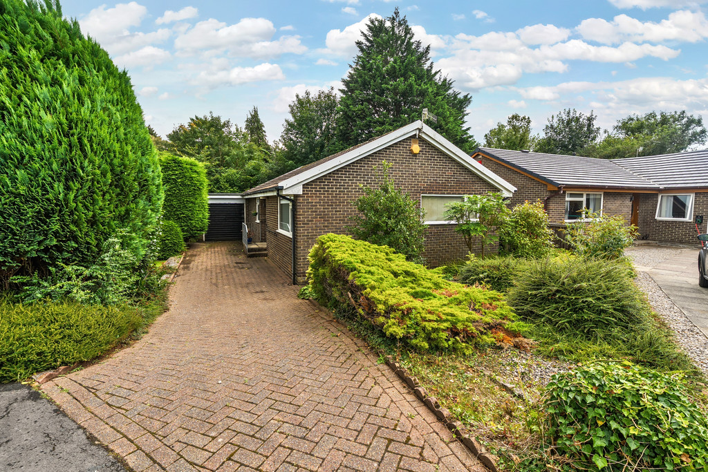 12 Redmayne Drive, Carnforth, Lancashire, LA5 9XA