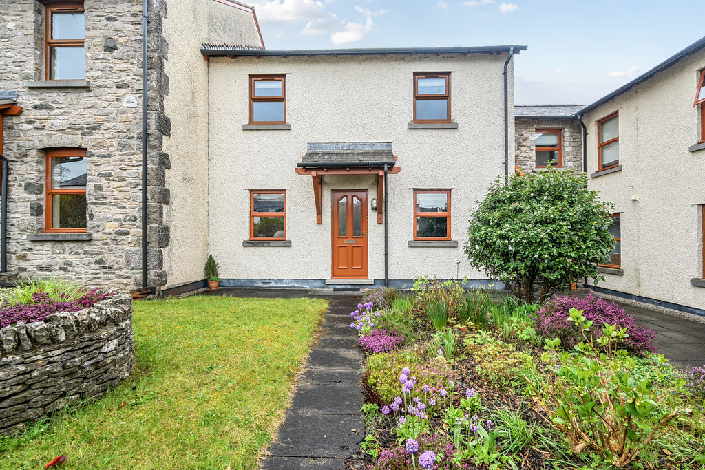 7 Beathwaite Gardens, Levens, Kendal, LA8 8NG