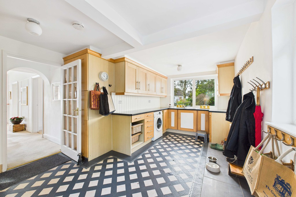 Woodlea, The Heads, Grange-over-Sands, Cumbria, LA11 7EE, photo 39