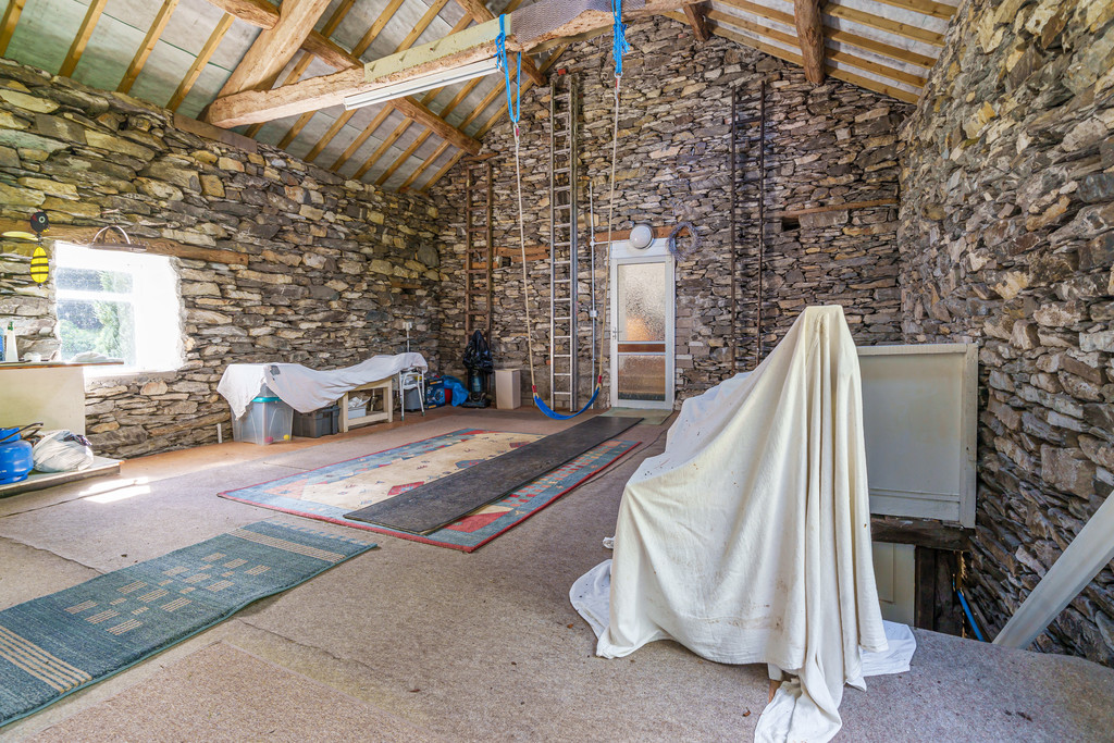 High Stott Park Cottage & Barn, High Stott Park, Finsthwaite, Nr Ulverston, Cumbria LA12 8AY, photo 16