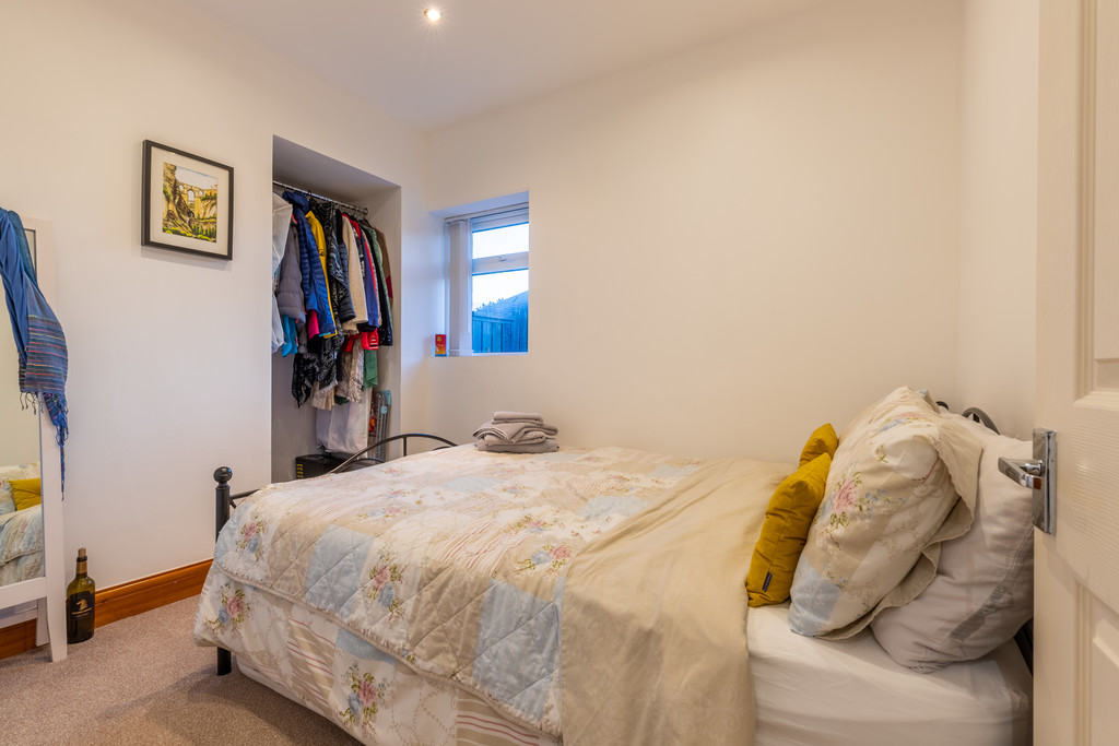 Flat 1b Kents Bank Apartments, 96 Kentsford Road, Grange over Sands, Cumbria, LA11 7BB, photo 8