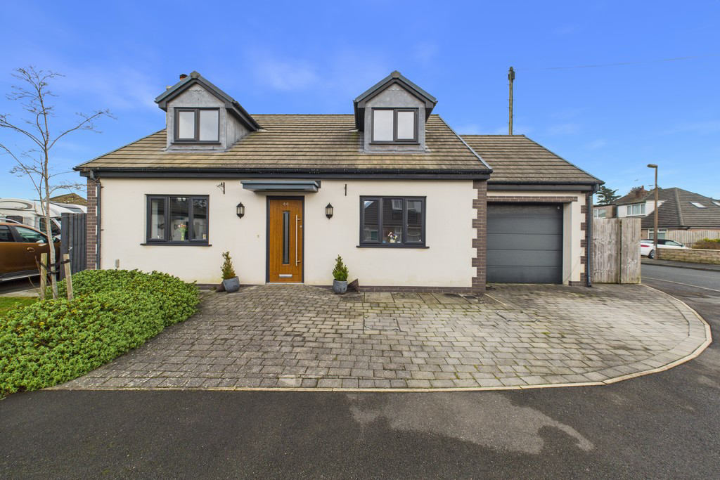 44 Greenways, Over Kellet, LA6 1DE