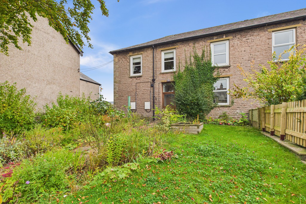 The Friends Meeting House with Firbank Flat, 48 High Street, Kirkby Stephen, CA17 4SH, photo 17