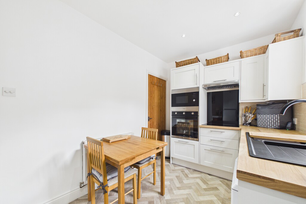 Photo 24