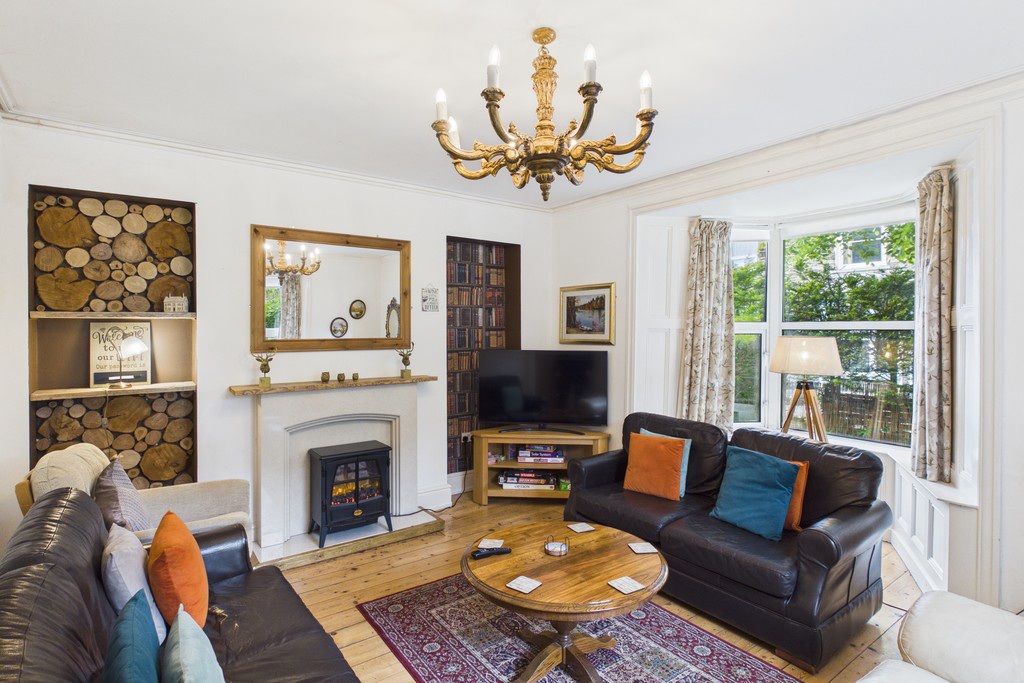 Birch Street, Windermere, Cumbria LA23 1EG, photo 2