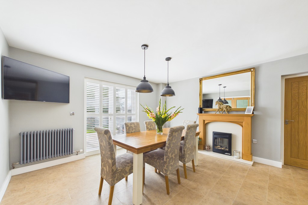 10 Hutton Gardens, Warton, LA5 9TL, photo 3