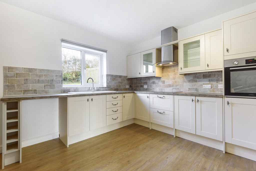 20 Church Bank Gardens, Burton, LA6 1NT, photo 3