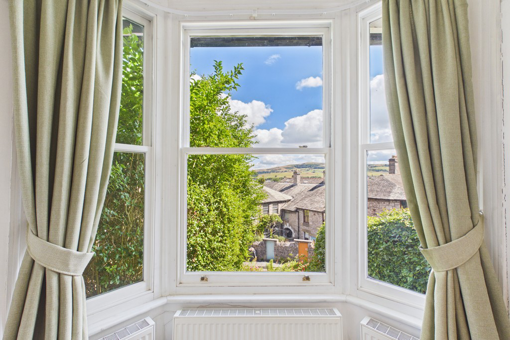 2 Mountain View, Kendal, Cumbria, LA9 4QT, photo 4