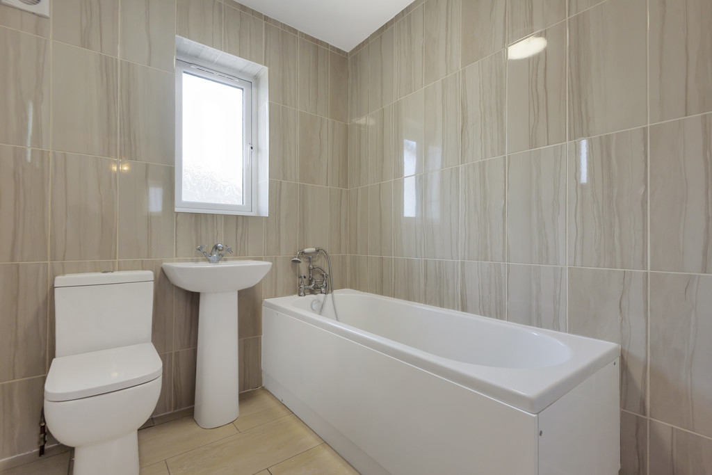 20 Church Bank Gardens, Burton, LA6 1NT, photo 8
