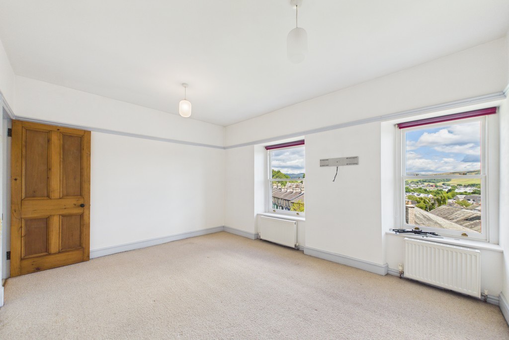 2 Mountain View, Kendal, Cumbria, LA9 4QT, photo 28