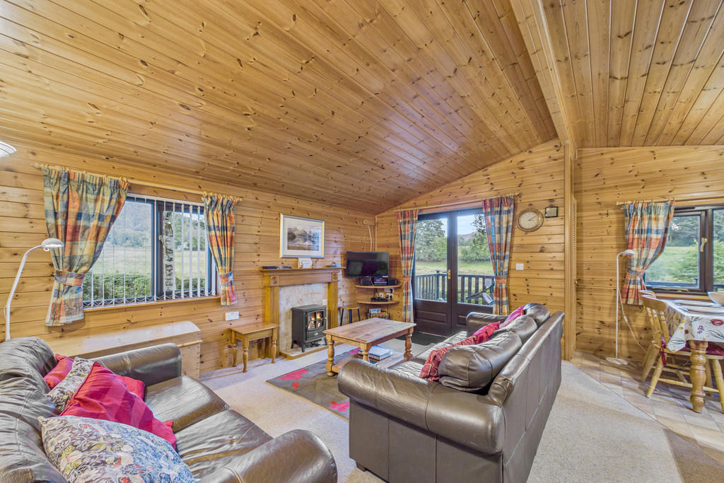 Living / Dining Room