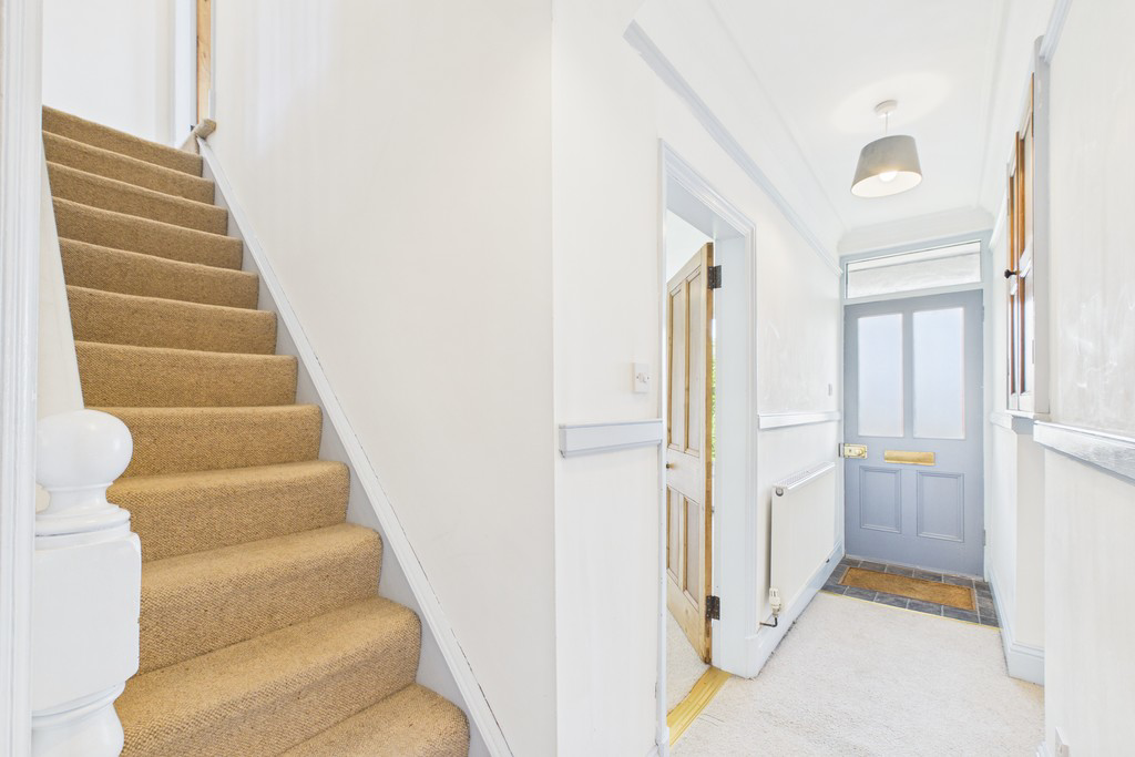 2 Mountain View, Kendal, Cumbria, LA9 4QT, photo 2