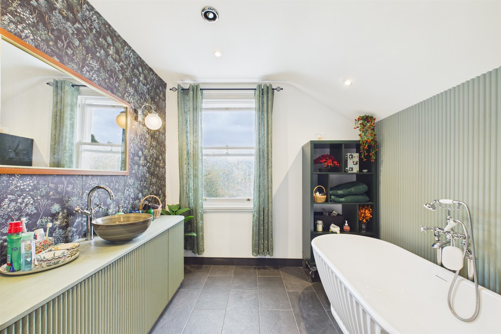 3 The Heads, Keswick, Cumbria, CA12 5ES, photo 25