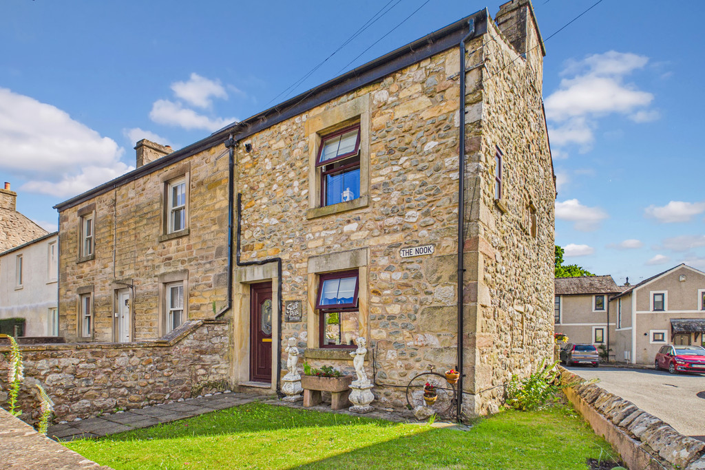 Salt Pie Cottage, 2 The Nook, Bolton Le Sands, Carnforth