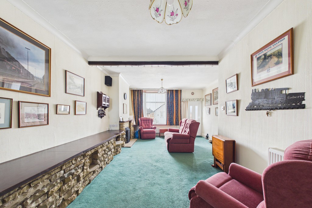 Living/Dining Room