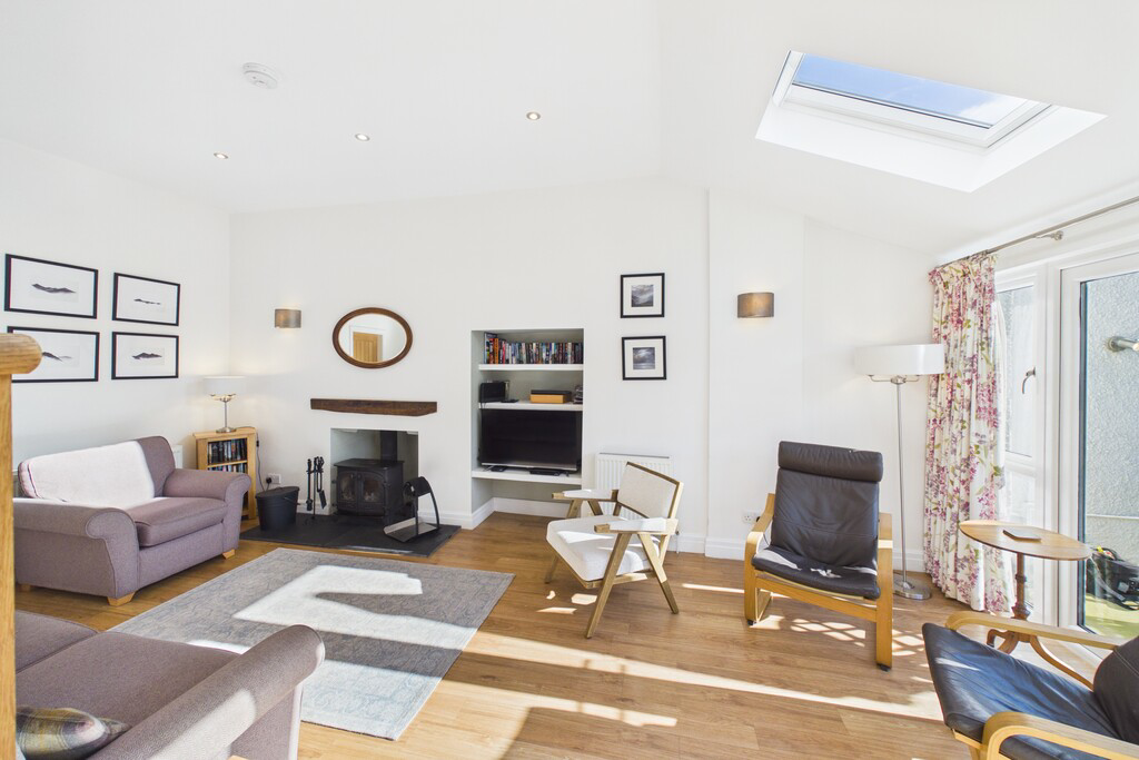 2 Mylnbeck, Lake Road, Windermere, Cumbria, LA23 2JD, photo 2