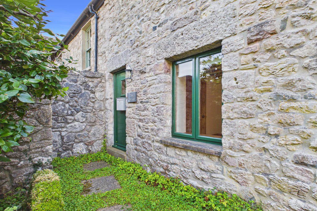 Shore Road, Silverdale, Carnforth, LA5 0TP