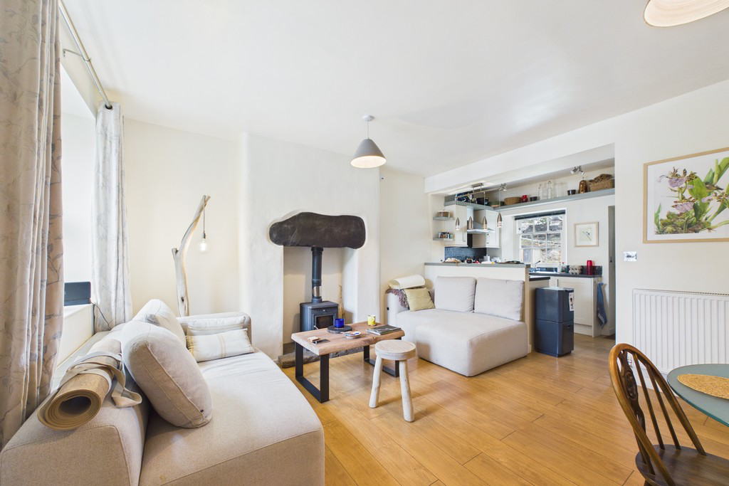 2 Wilson Terrace, Sedgwick, Kendal, LA8 0JU, photo 2
