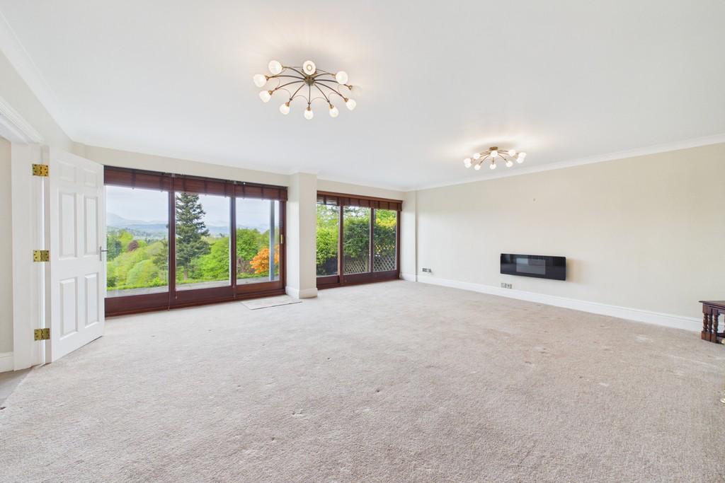Priory Manor, Rayrigg Road, photo 3